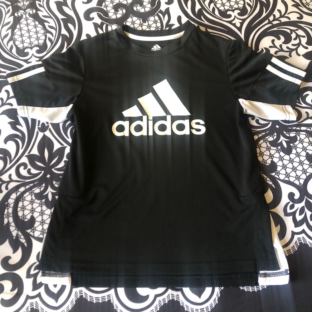 🟠ADIDAS DRI FIT TOP🟠